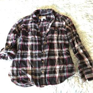Long sleeve plaid button down